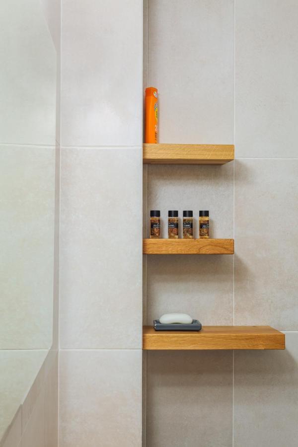 Appartamento Upscale Modern Escape In The Historic Center Kalamata Esterno foto