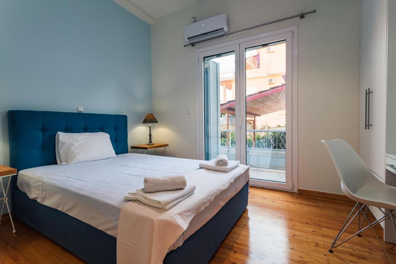 Appartamento Upscale Modern Escape In The Historic Center Kalamata Esterno foto