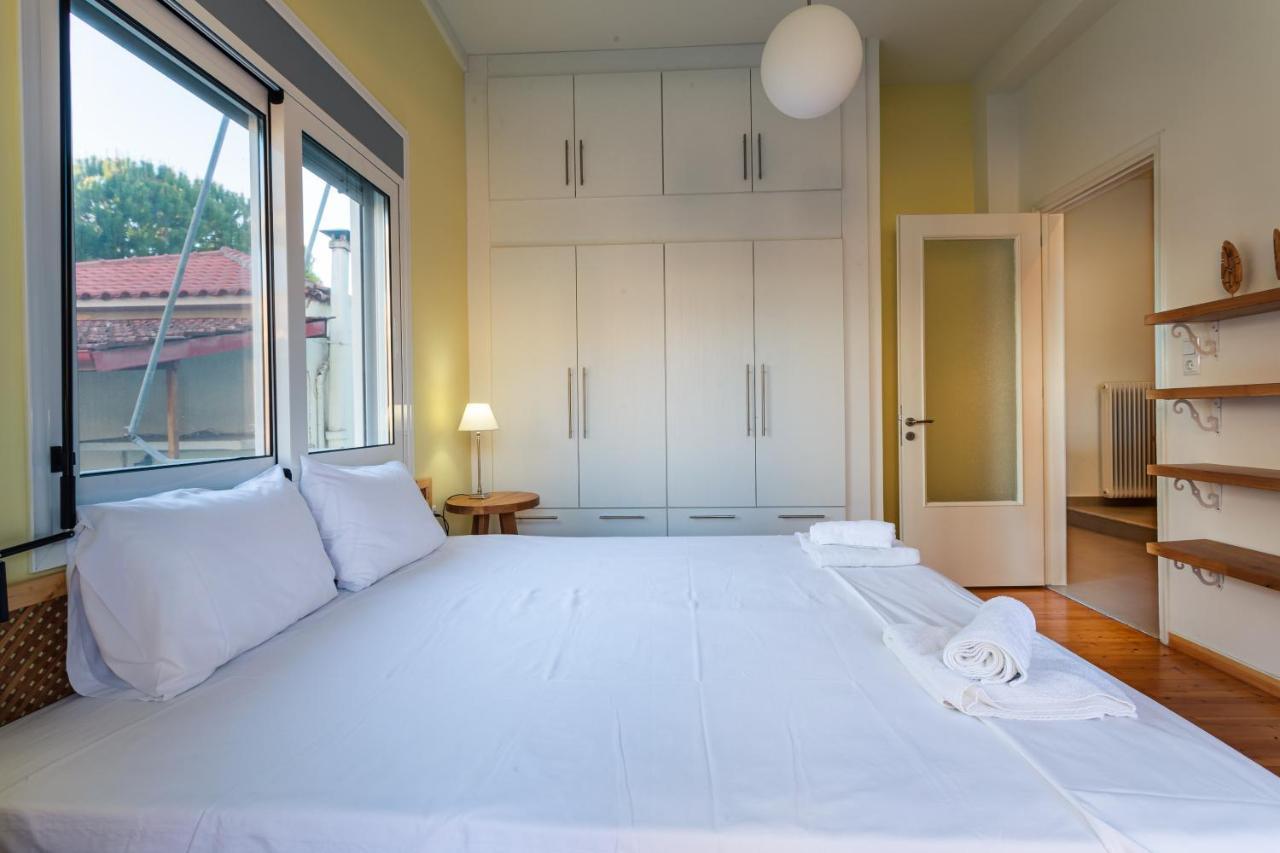 Appartamento Upscale Modern Escape In The Historic Center Kalamata Esterno foto